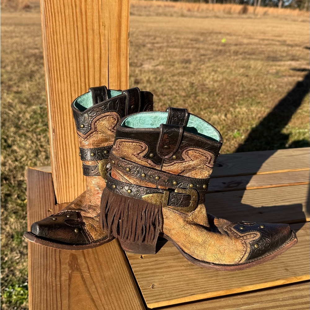 Corral Metallic Cognac Strap Brown Fringed Heeled Boots